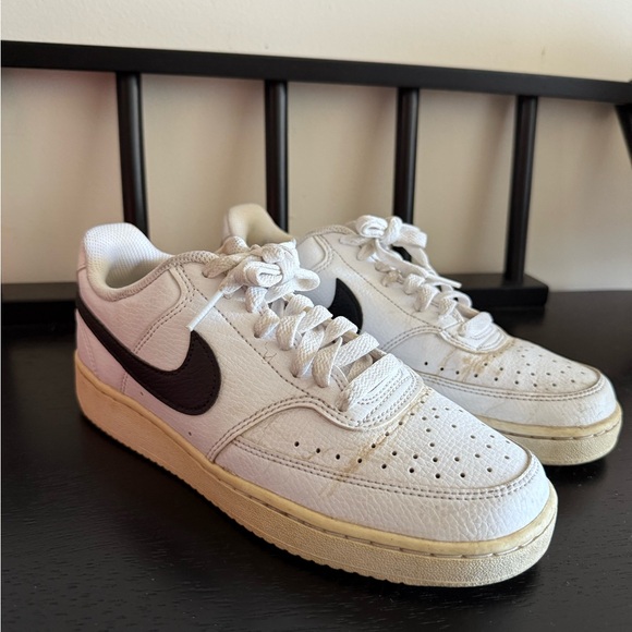 Nike Air Force White - Picture 1 of 4